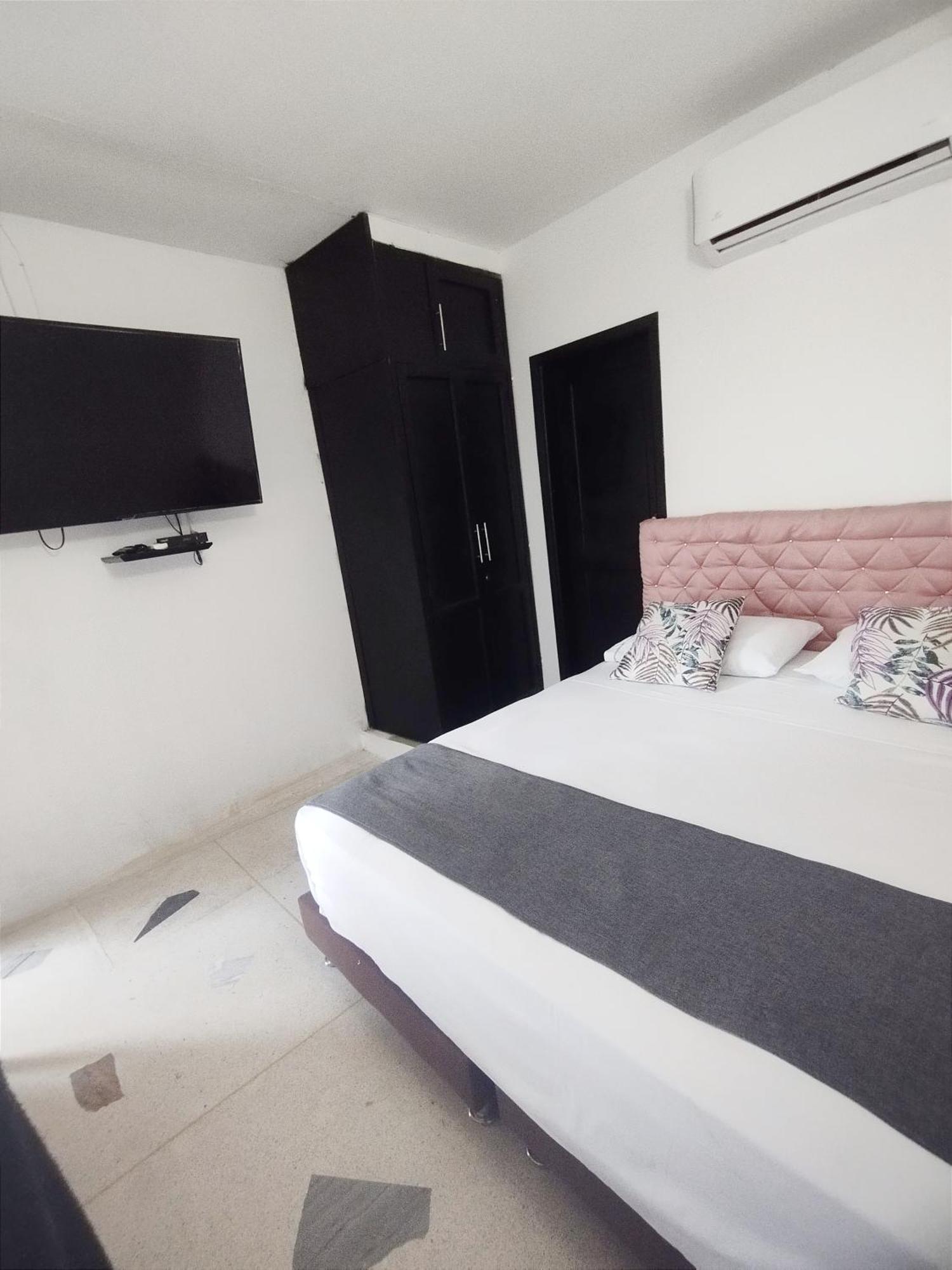 Hotel Tranvia Santa Marta  Eksteriør bilde